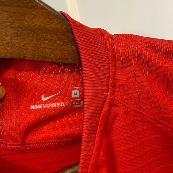 Canada Women’s Authentic Soccer Jersey - Picture 4 of 6